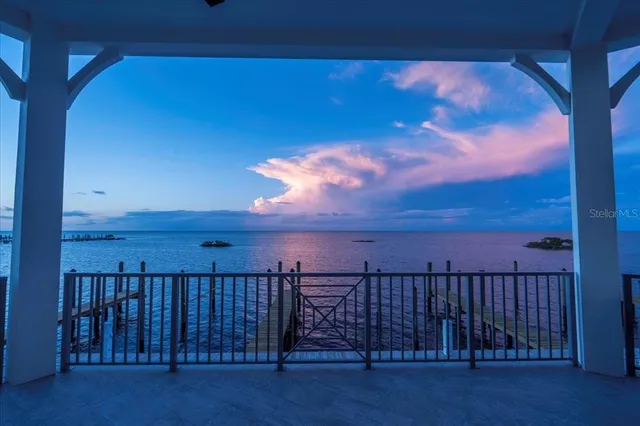 $4,690,000 | 810 39th Street, Marathon, FL 33050