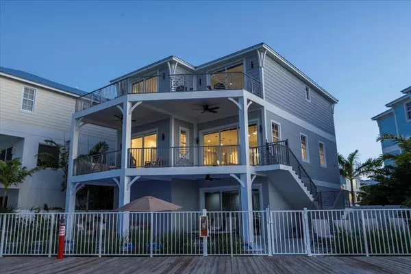 $4,690,000 | 810 39th Street, Marathon, FL 33050