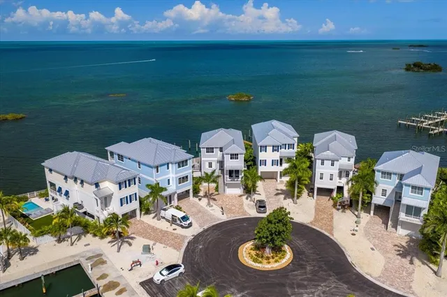 $4,690,000 | 810 39th Street, Marathon, FL 33050