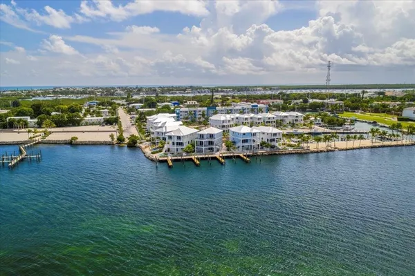 $4,690,000 | 810 39th Street, Marathon, FL 33050