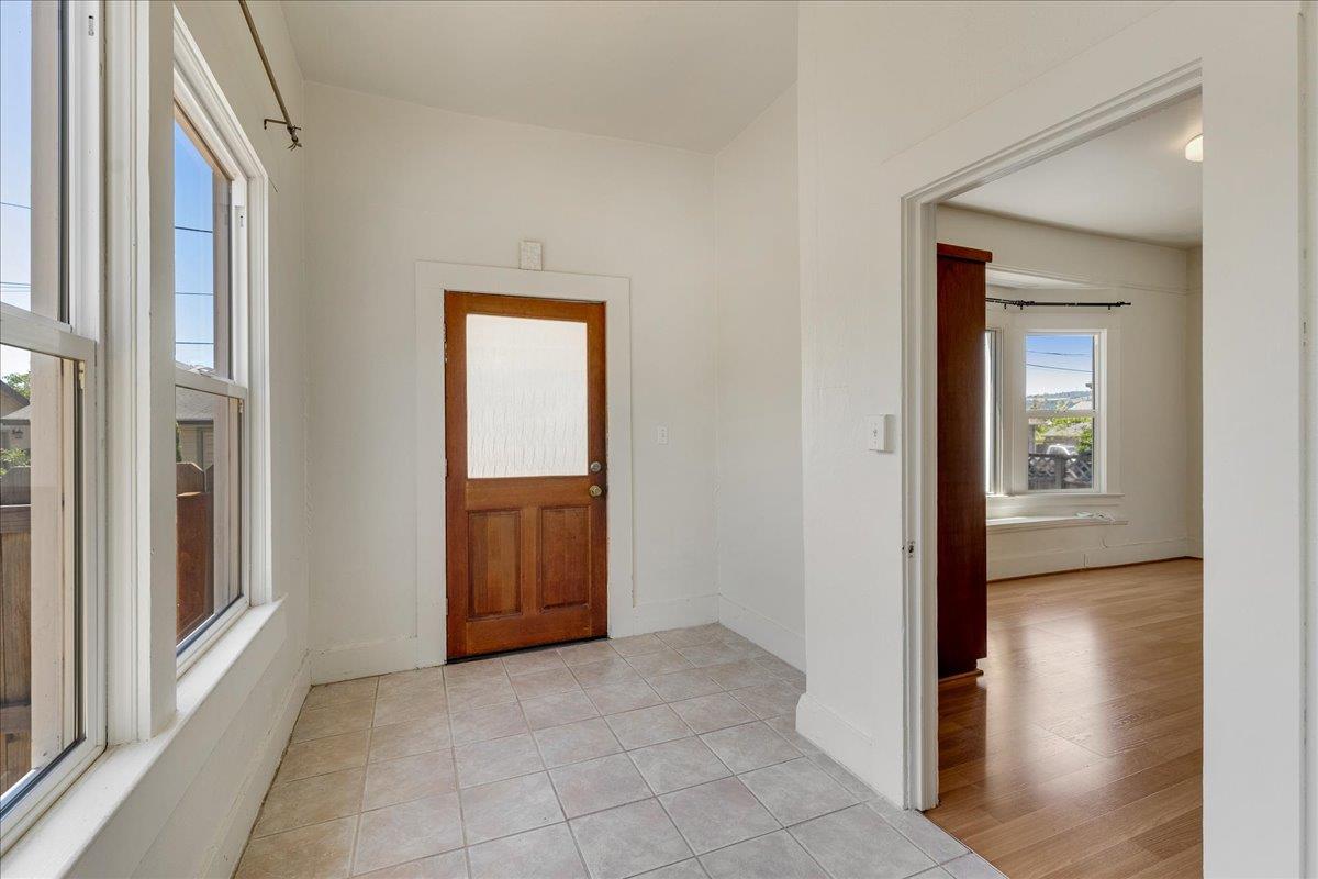 113 Fairbanks Street Santa Cruz, CA 95060 - Photo 3 of 27 a view of an entryway door