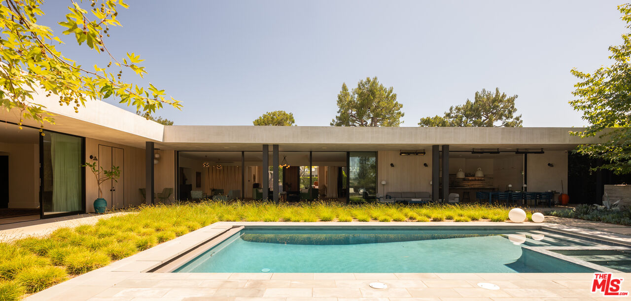 1885 Carla Ridge Beverly Hills, CA 90210 - Photo 3 of 50