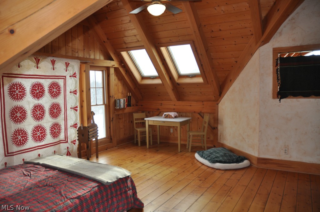 12463 Pond Road Burton, OH 44021 - Photo 8 of 23 View of Master Bedroom with vaulted ceiling