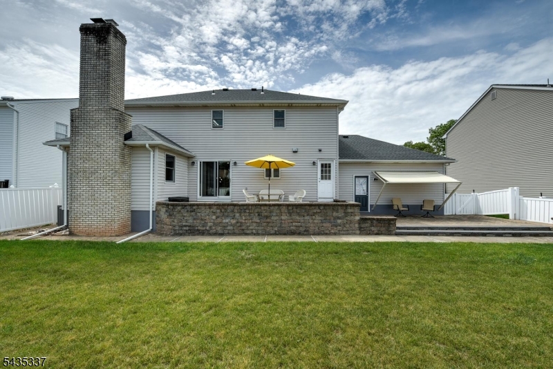 808 Columbus Avenue Raritan, NJ 08869 - Photo 40 of 47