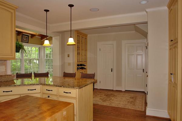 730 White Oak Road Southwest Roanoke, VA 24014 - Photo 28 of 35 Eat-In-Kitchen