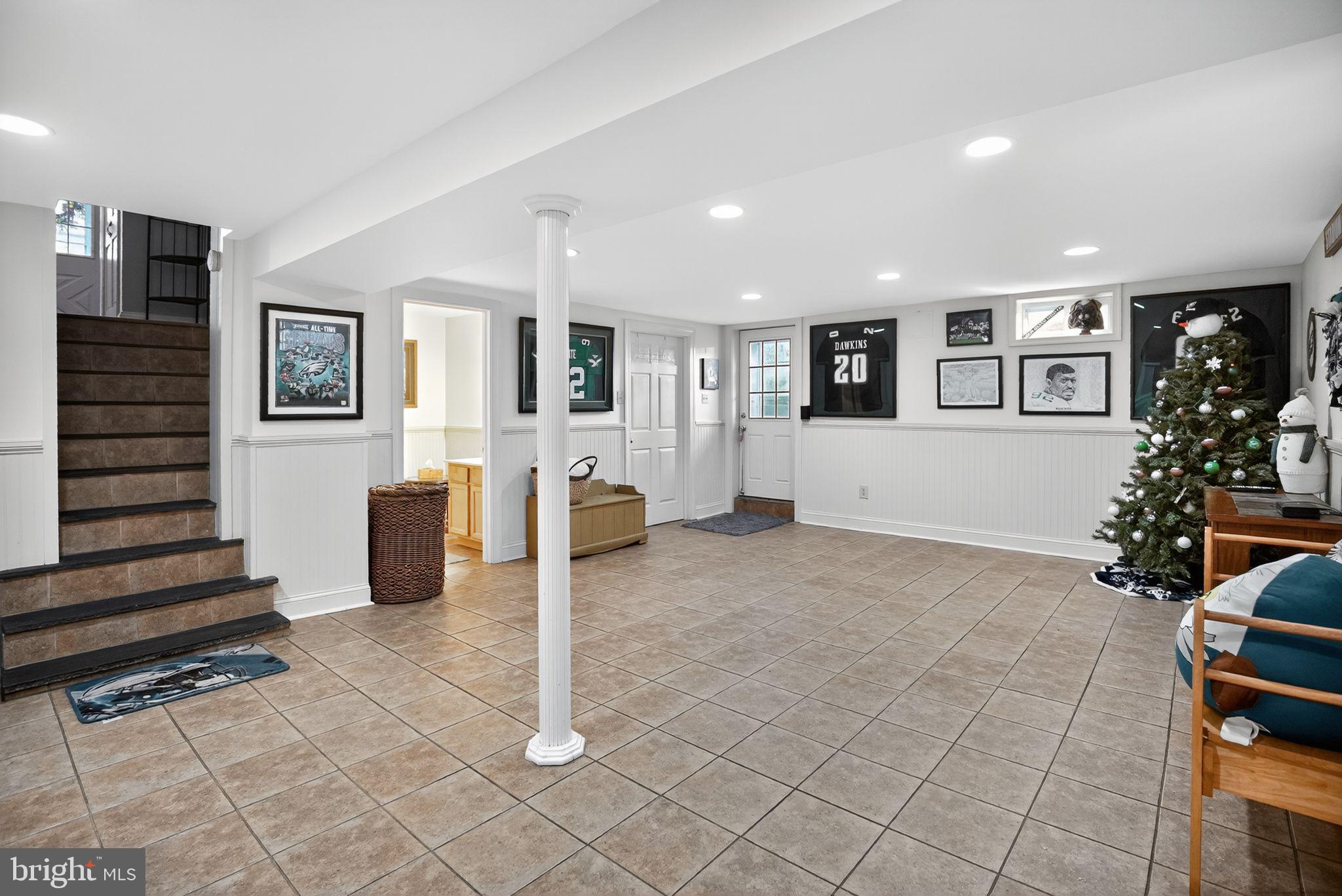 927 Sherman Avenue Huntingdon Valley, PA 19006 - Photo 28 of 34