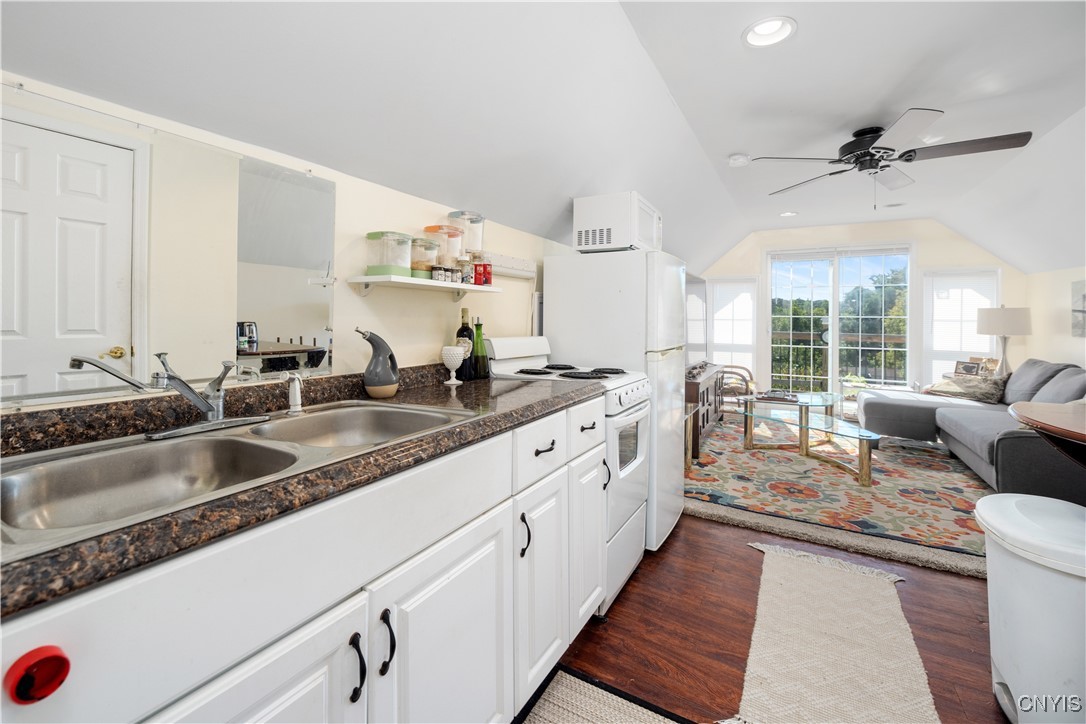 327 Vann Street Syracuse, NY 13206 - Photo 24 of 45