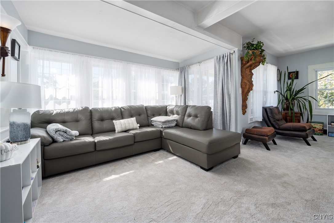 327 Vann Street Syracuse, NY 13206 - Photo 10 of 45