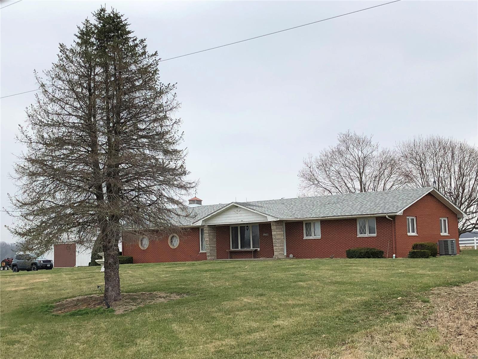 6328 Maeystown Road Waterloo, IL 62298 - Photo 2 of 52