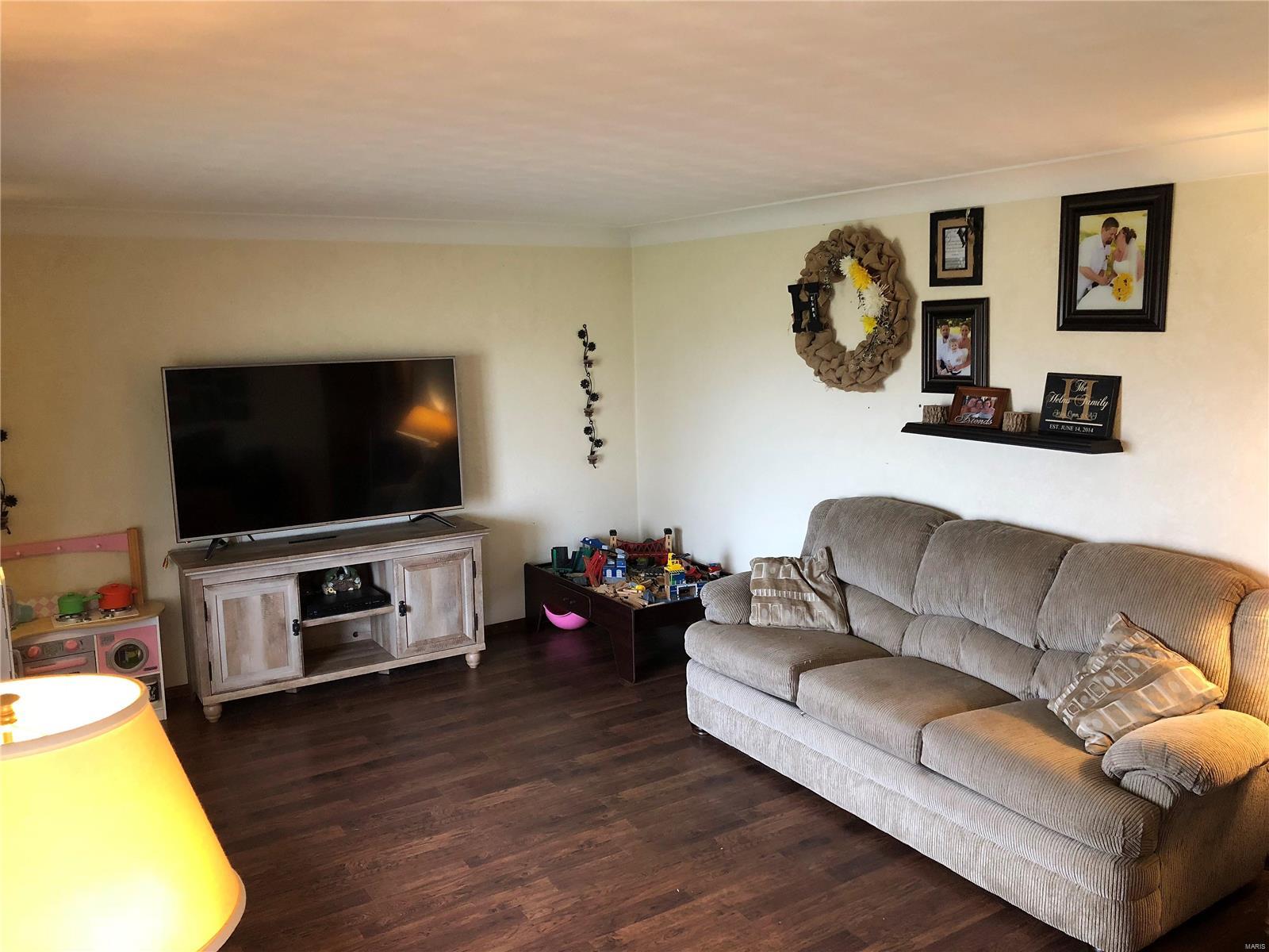 6328 Maeystown Road Waterloo, IL 62298 - Photo 12 of 52