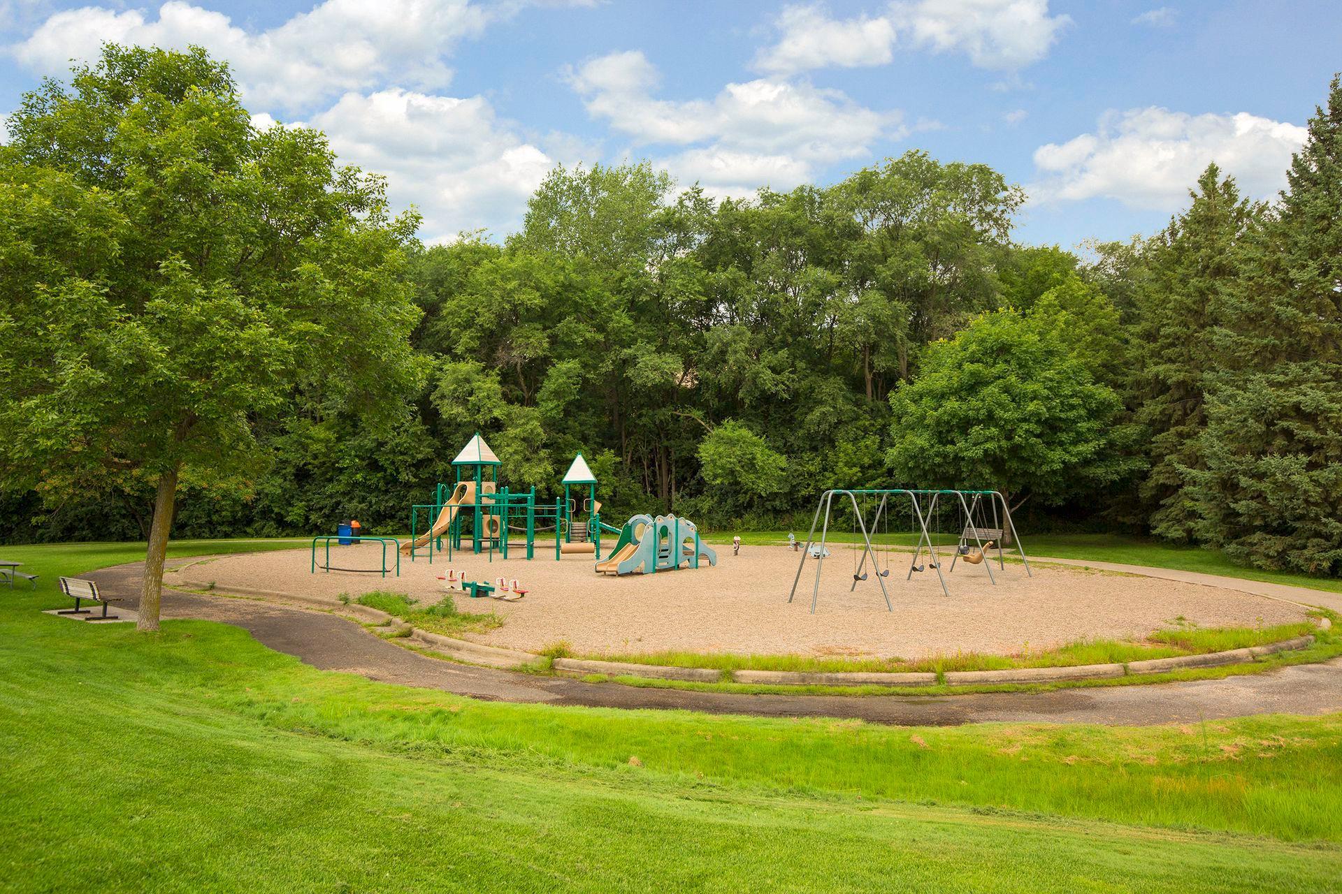 7406 Cahill Road Edina, MN 55439 - Photo 41 of 53