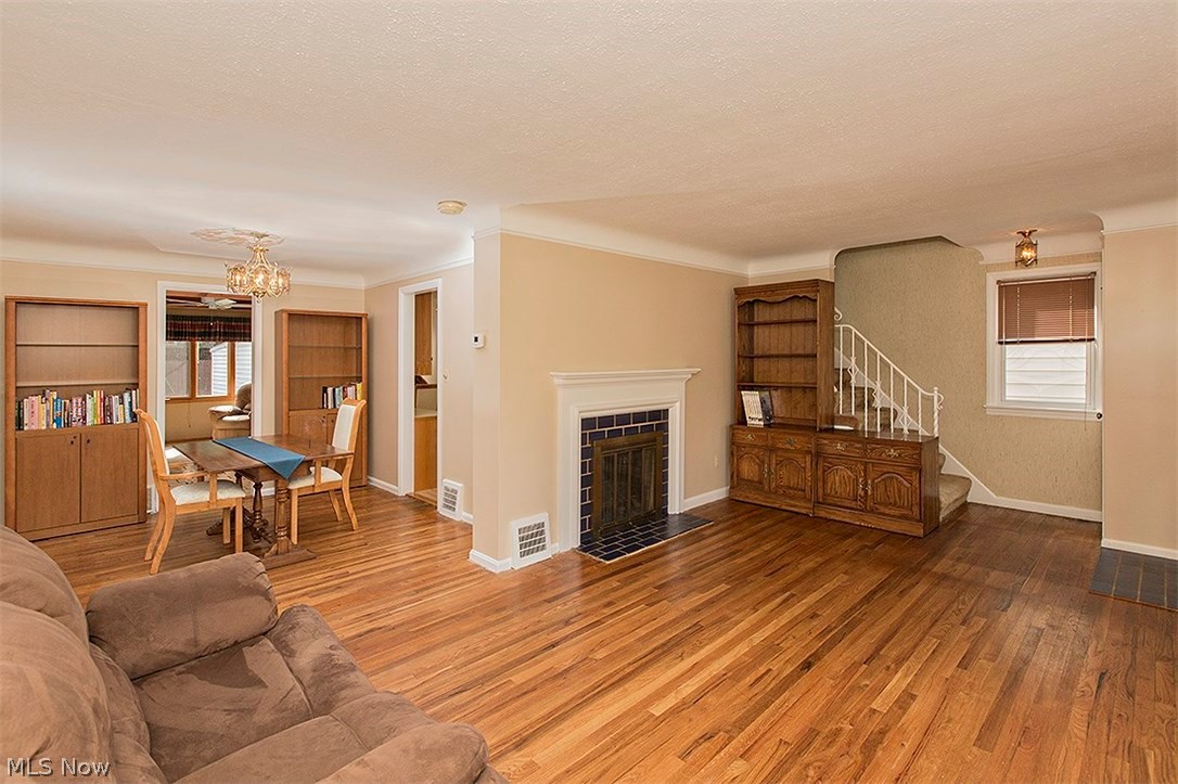 1409 Brainard Road Lyndhurst, OH 44124 - Photo 8 of 29