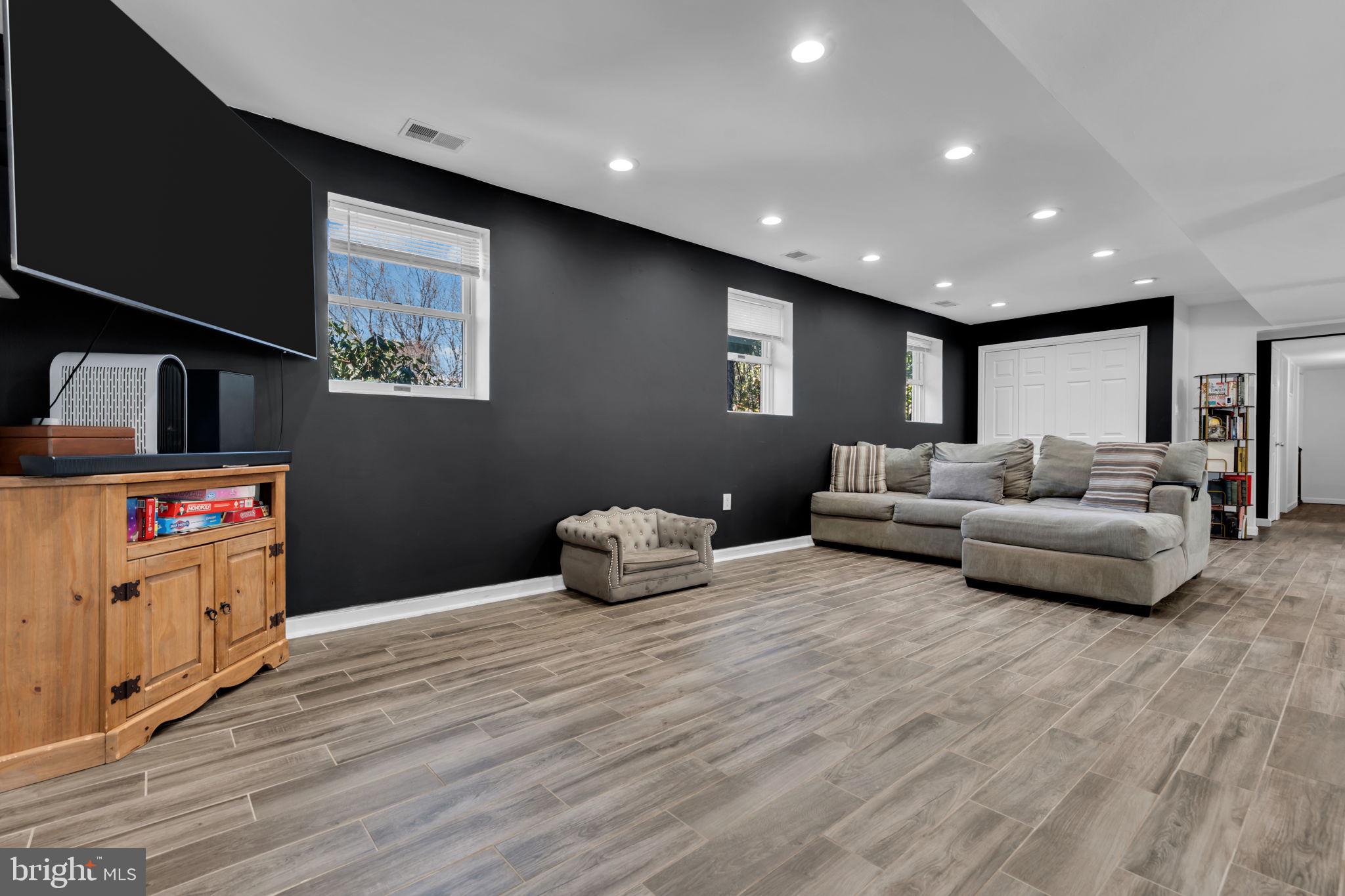 162 Millstone Road Millstone Township, NJ 08535 - Photo 29 of 50