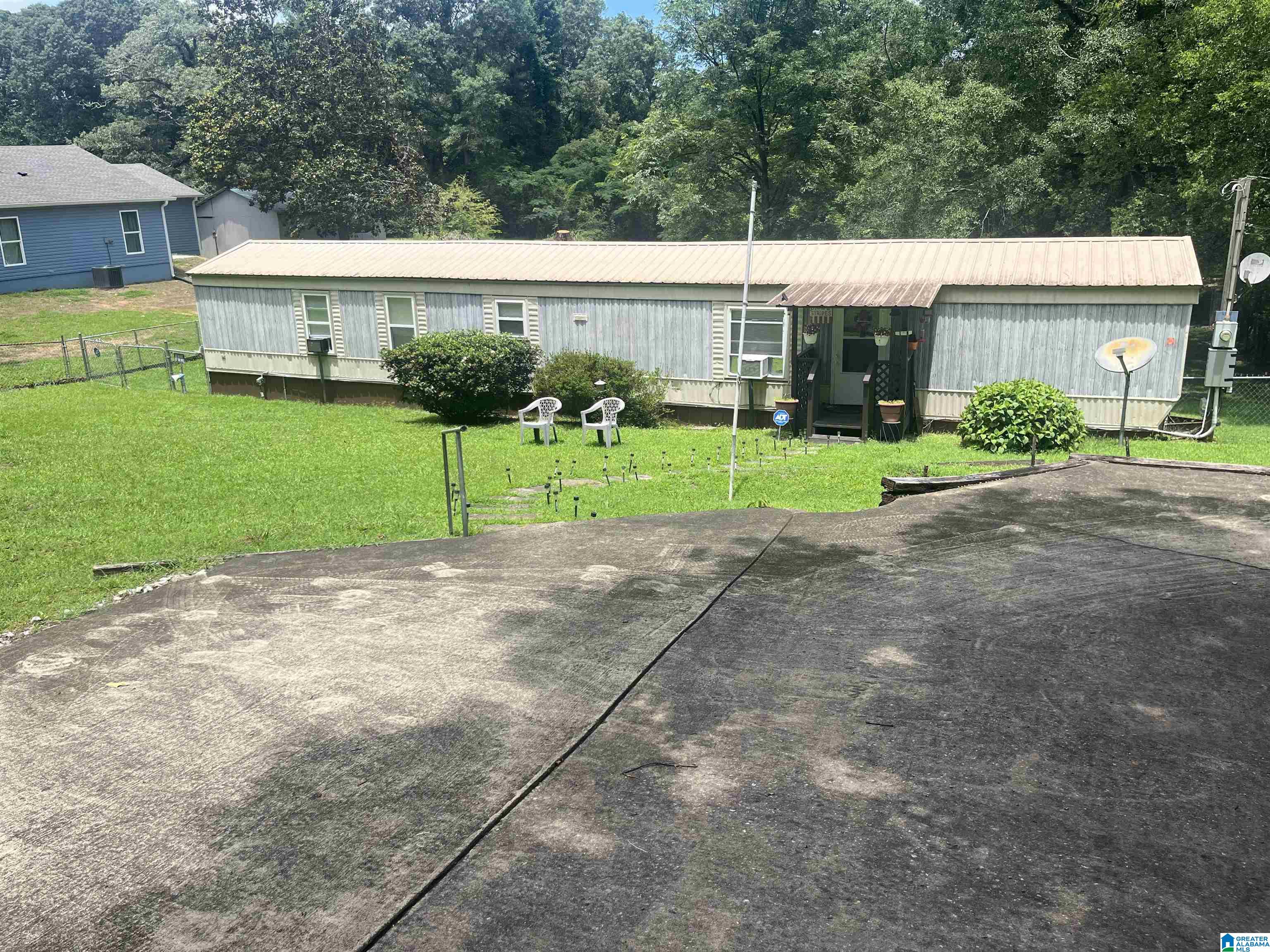 4307 Guys Court Bessemer, AL 35022 - Photo 2 of 21