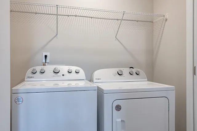 $1,601 | 513 Kirkland Road, Unit CARAWAY, Covington, GA 30016