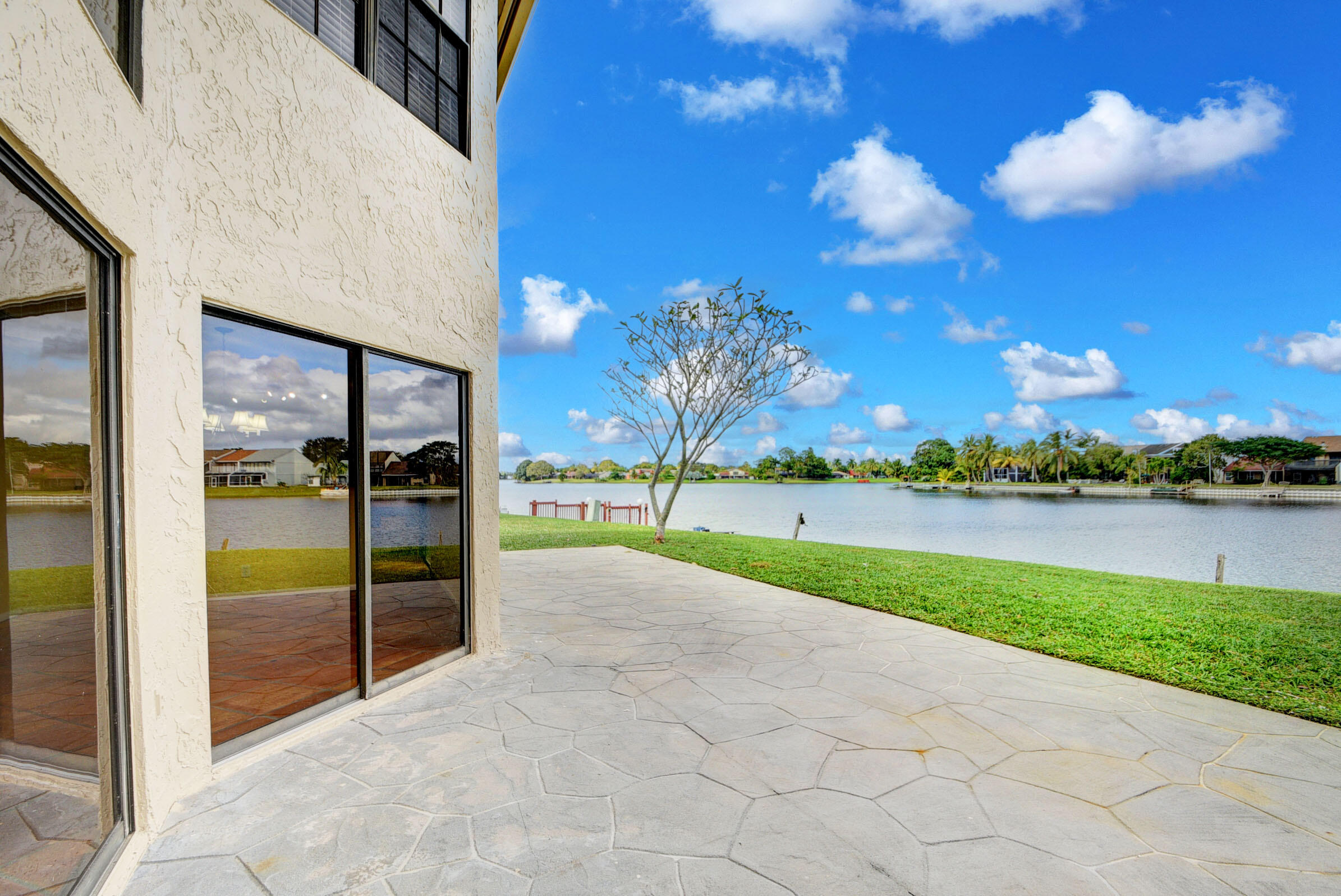 12561 Shoreside Lane Wellington, FL 33414 - Photo 30 of 31 a view of a garden