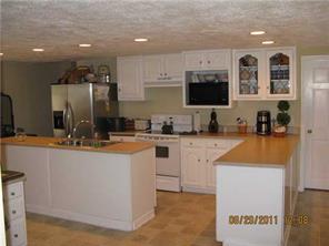 5719 Travis Road Greenwood, IN 46143 - Photo 12 of 17 Gallery Image 12