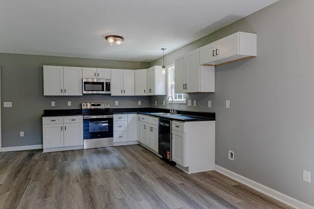 $279,000 | 259 Longbranch Road, Hohenwald, TN 38462