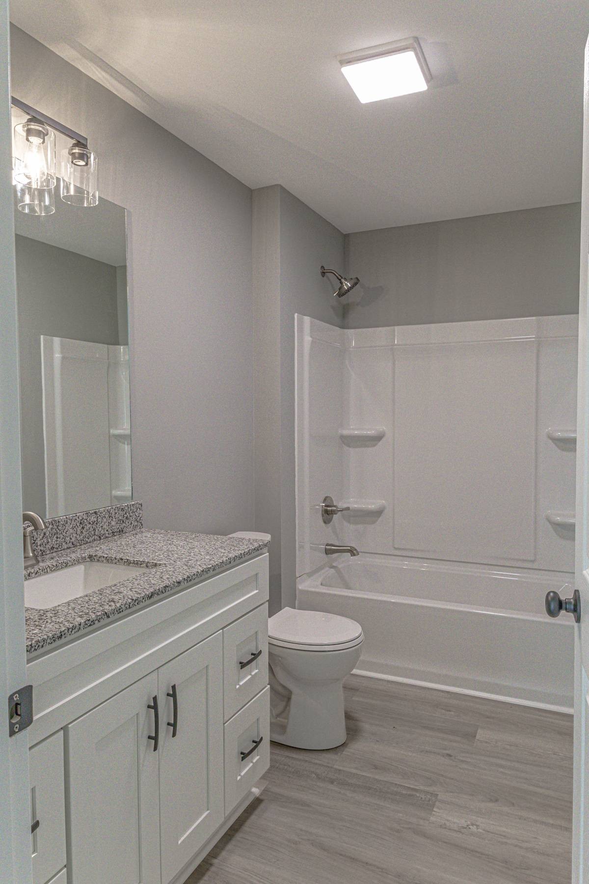 259 Longbranch Road Hohenwald, TN 38462 - Photo 19 of 27 Gallery Image 19