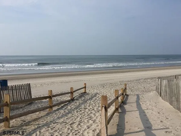 $17,000 | 100 South Richards Avenue, Unit 1, Ventnor City, NJ 08406