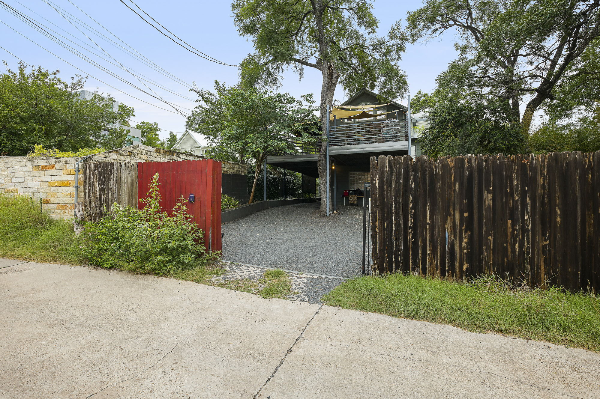 1007 East 8th Street Austin, TX 78702 - Photo 40 of 40 Gated alley entrance at the back of the property