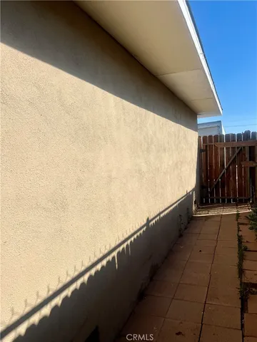 $570,000 | 5617 29th Street, Jurupa Valley, CA 92509