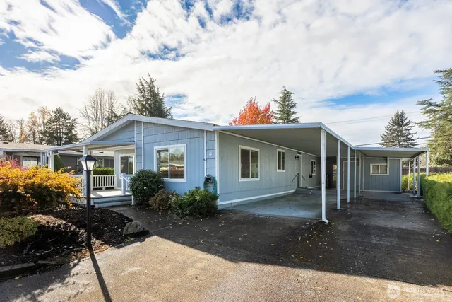 front view of house with a yard