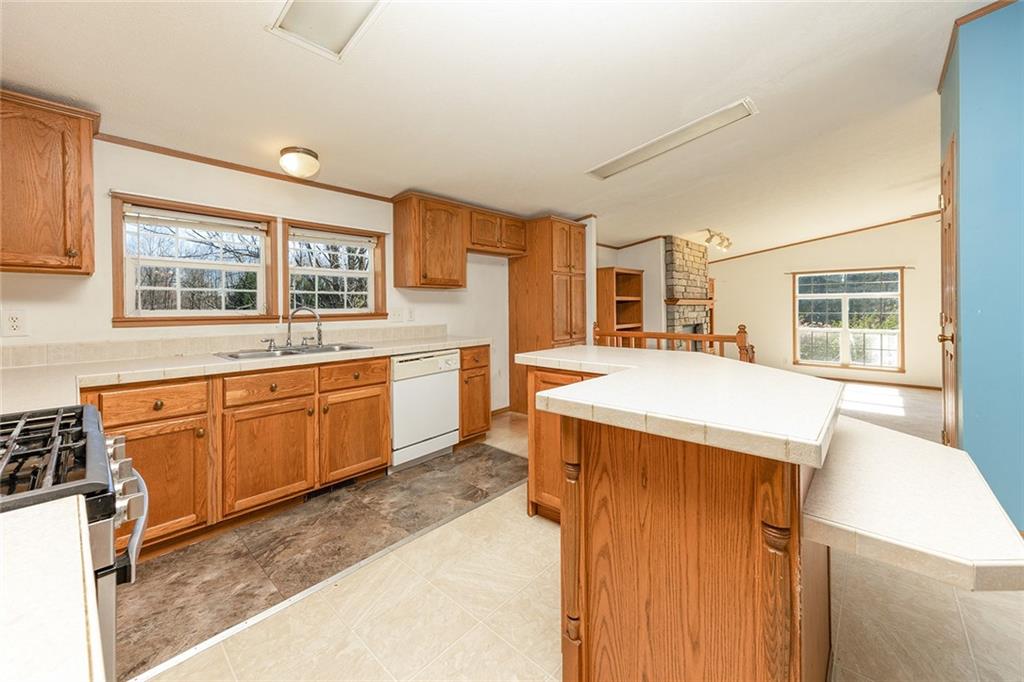 198 West Drive Road Volant, PA 16156 - Photo 37 of 50