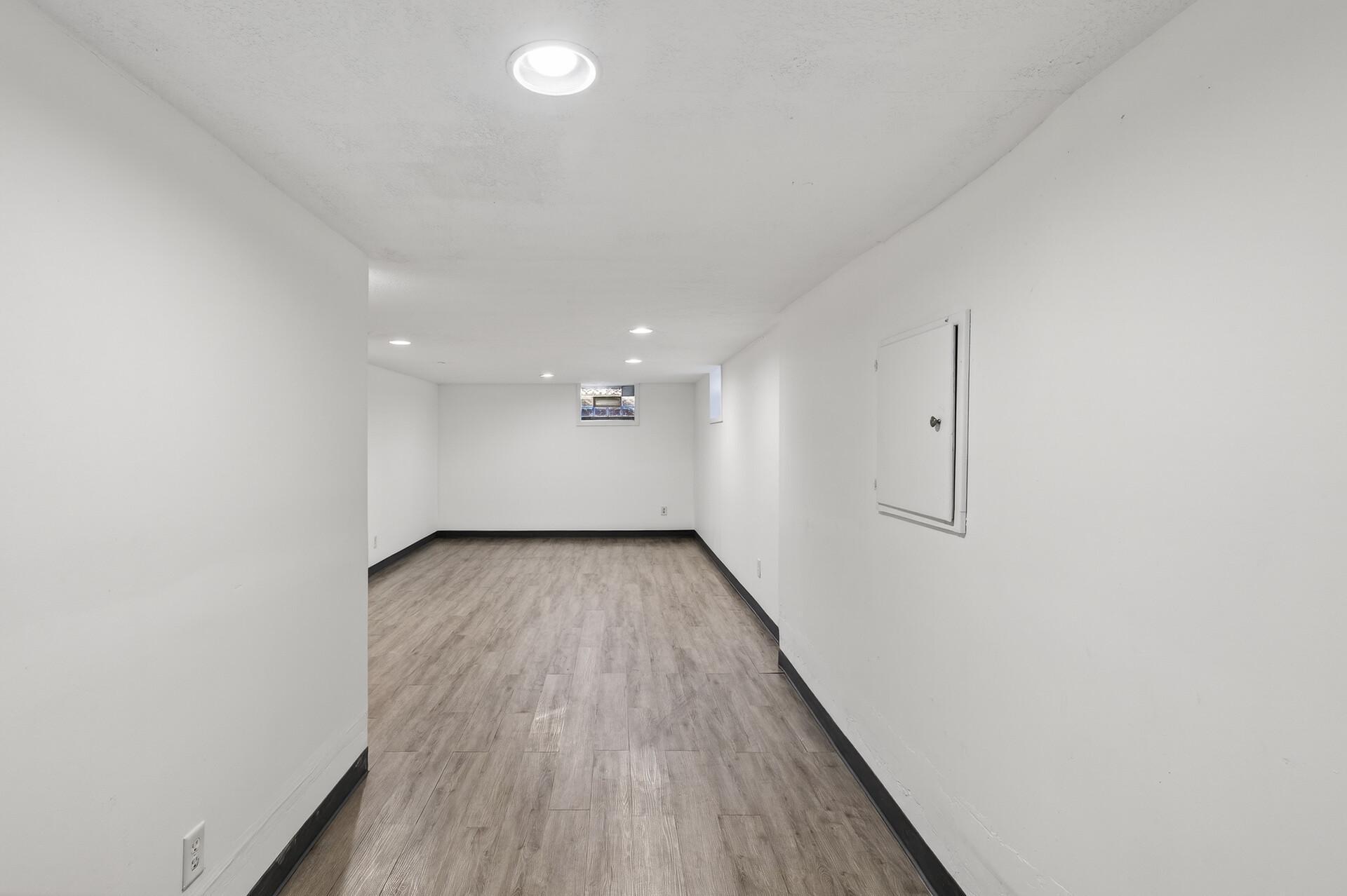 1589 East Euclid Street St. Paul, MN 55106 - Photo 16 of 26