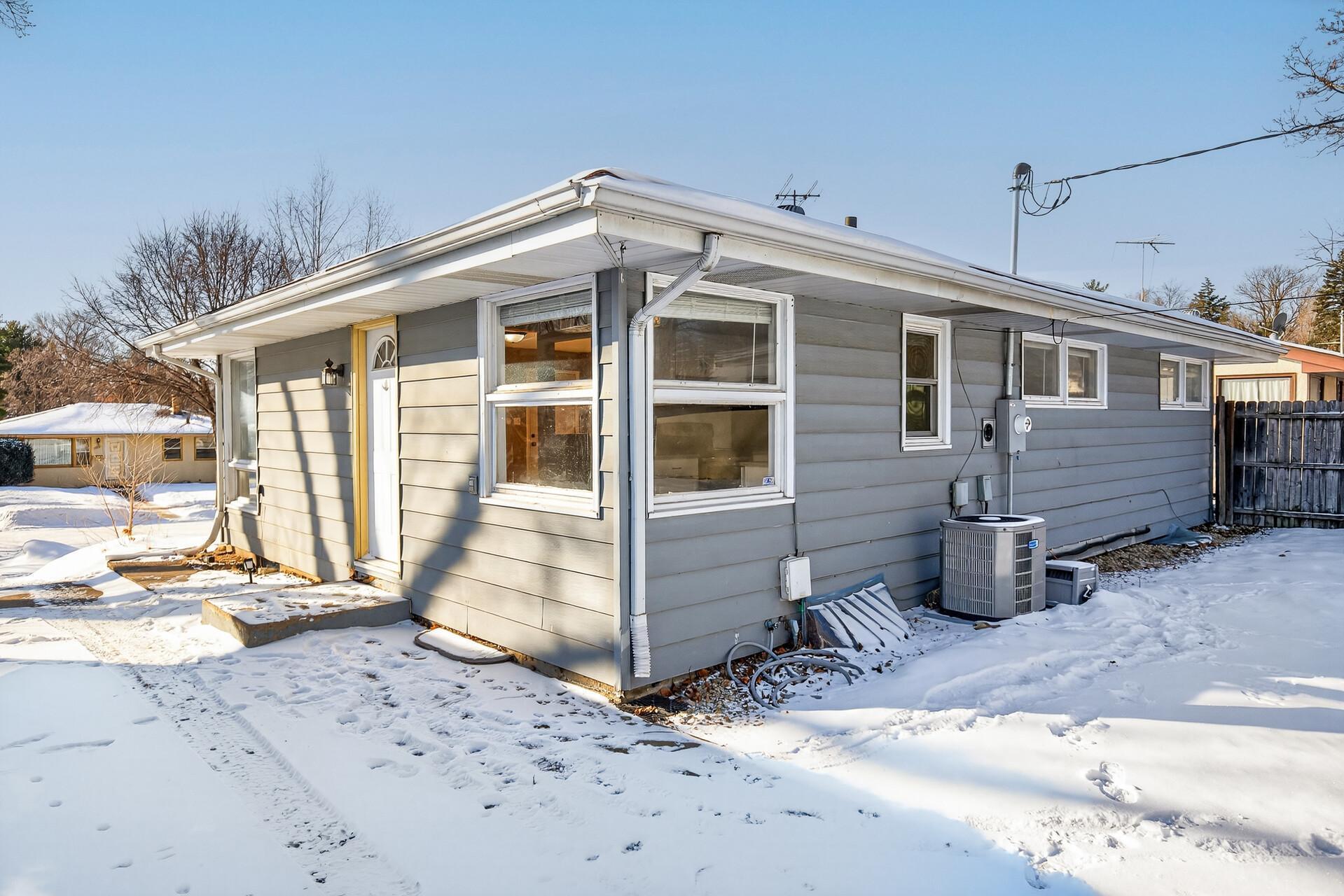 1589 East Euclid Street St. Paul, MN 55106 - Photo 21 of 26