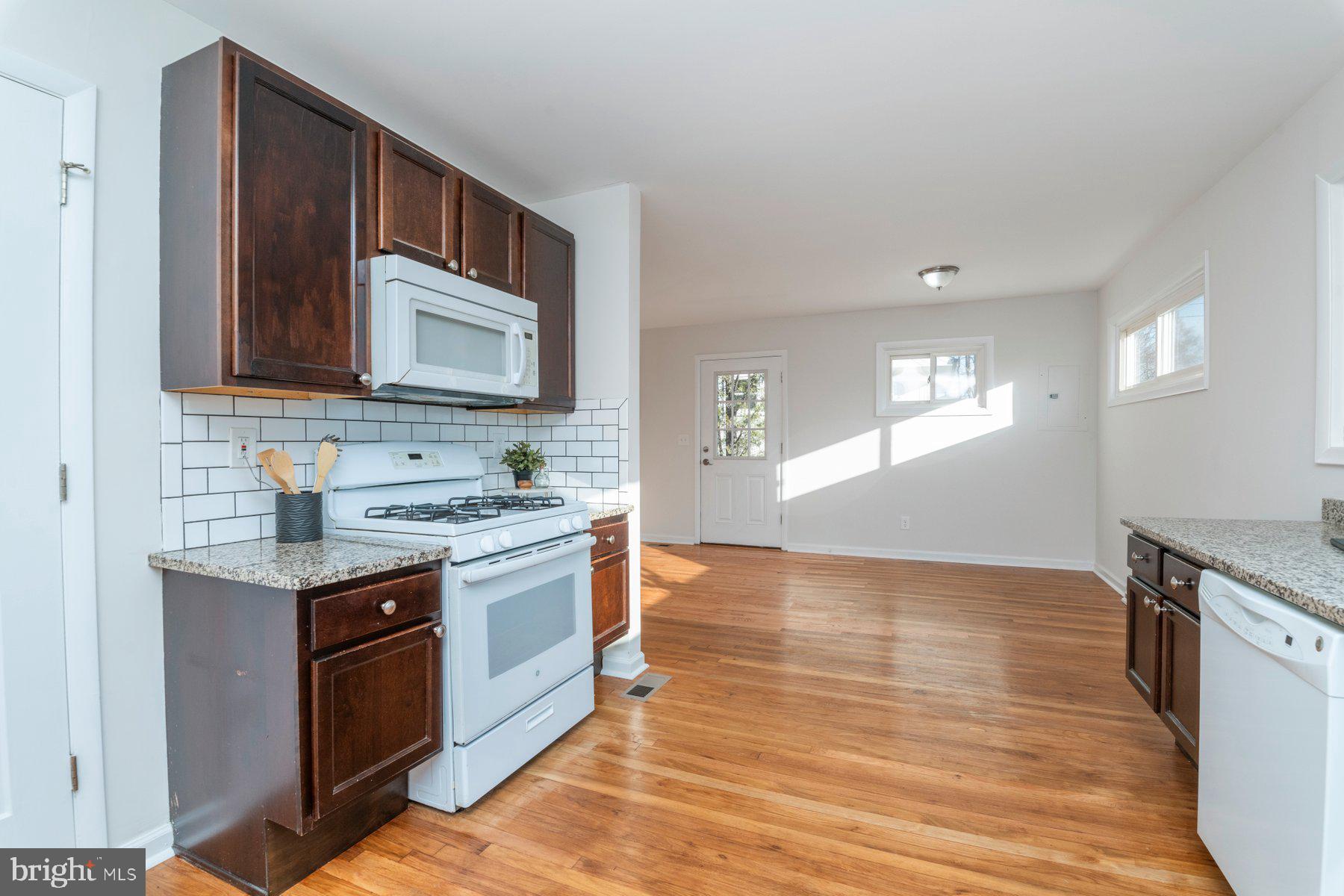 7906 Bon Air Road Baltimore, MD 21234 - Photo 8 of 26 Gallery Image 8