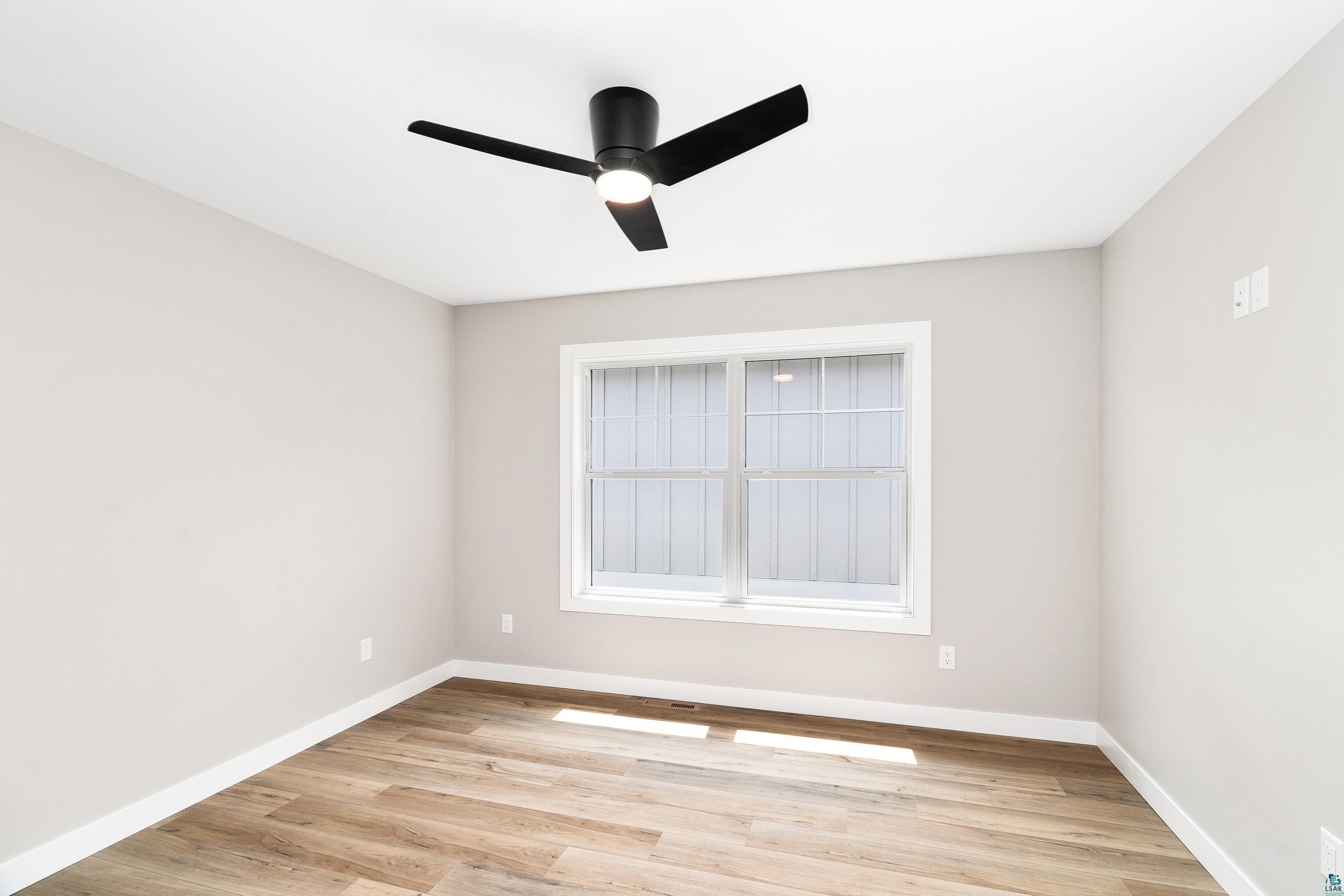8313 Eric Shaffer Way Duluth, MN 55808 - Photo 16 of 33
