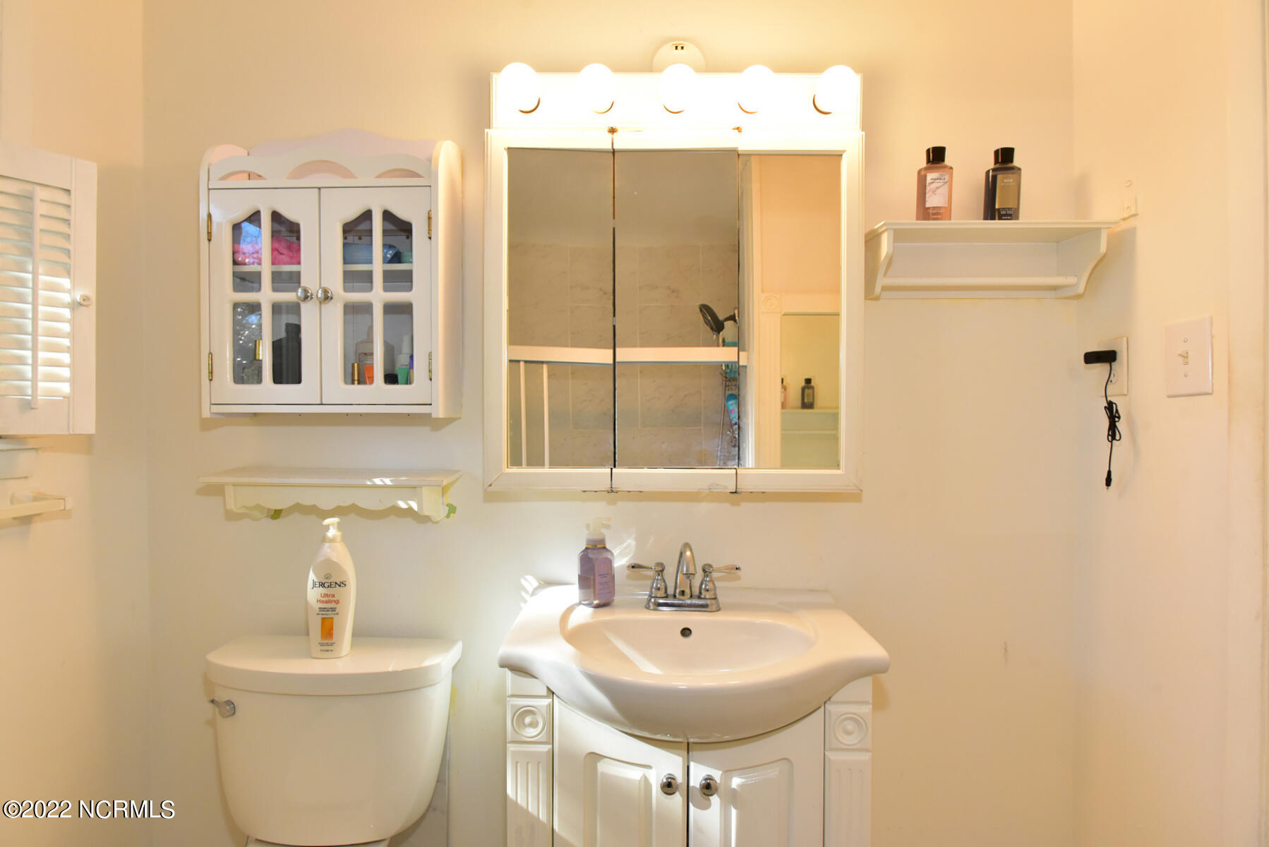 603 Decatur Road Jacksonville, NC 28540 - Photo 42 of 49 090