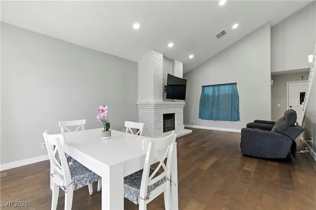 $1,800 | 3280 Dayflower Street, Unit 1, Las Vegas, NV 89121