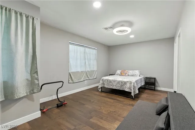 $1,800 | 3280 Dayflower Street, Unit 1, Las Vegas, NV 89121