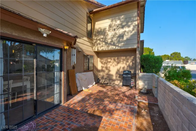 $1,800 | 3280 Dayflower Street, Unit 1, Las Vegas, NV 89121