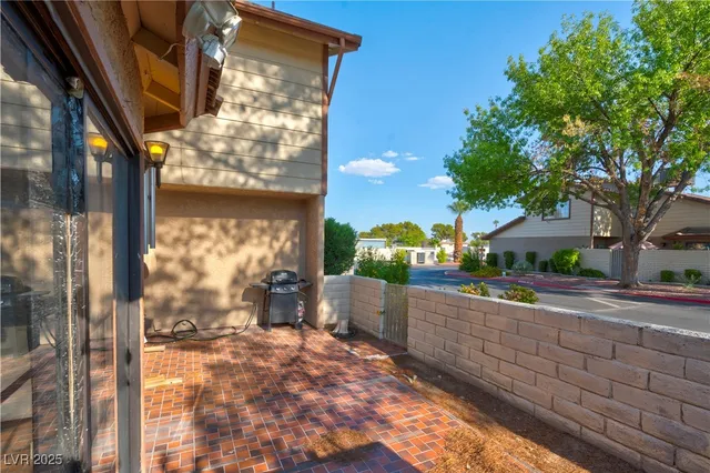 $1,800 | 3280 Dayflower Street, Unit 1, Las Vegas, NV 89121