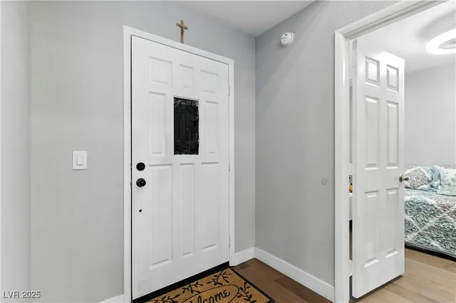 $1,800 | 3280 Dayflower Street, Unit 1, Las Vegas, NV 89121