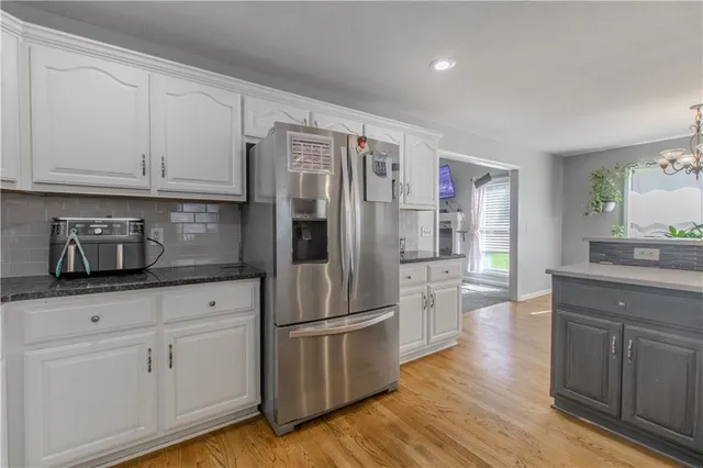 $319,900 | 2500 Twin Oaks Drive, Harrisonville, MO 64701