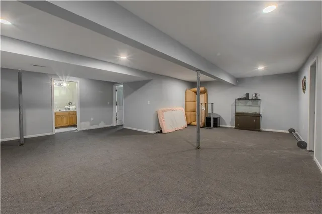 $319,900 | 2500 Twin Oaks Drive, Harrisonville, MO 64701