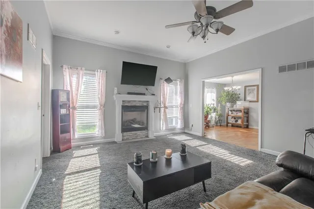 $319,900 | 2500 Twin Oaks Drive, Harrisonville, MO 64701