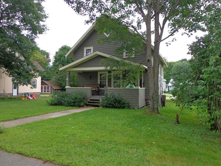 51 Church Street Lincoln, NH 03251 - Photo 2 of 23