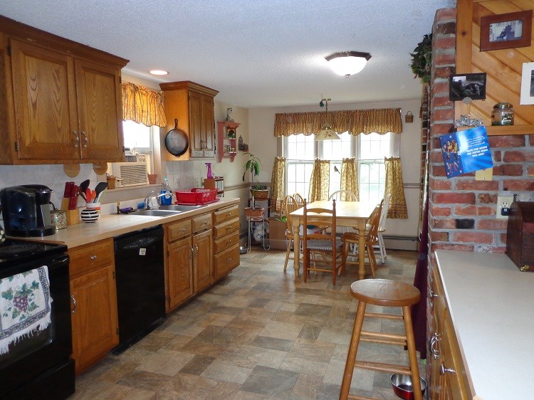 51 Church Street Lincoln, NH 03251 - Photo 5 of 23