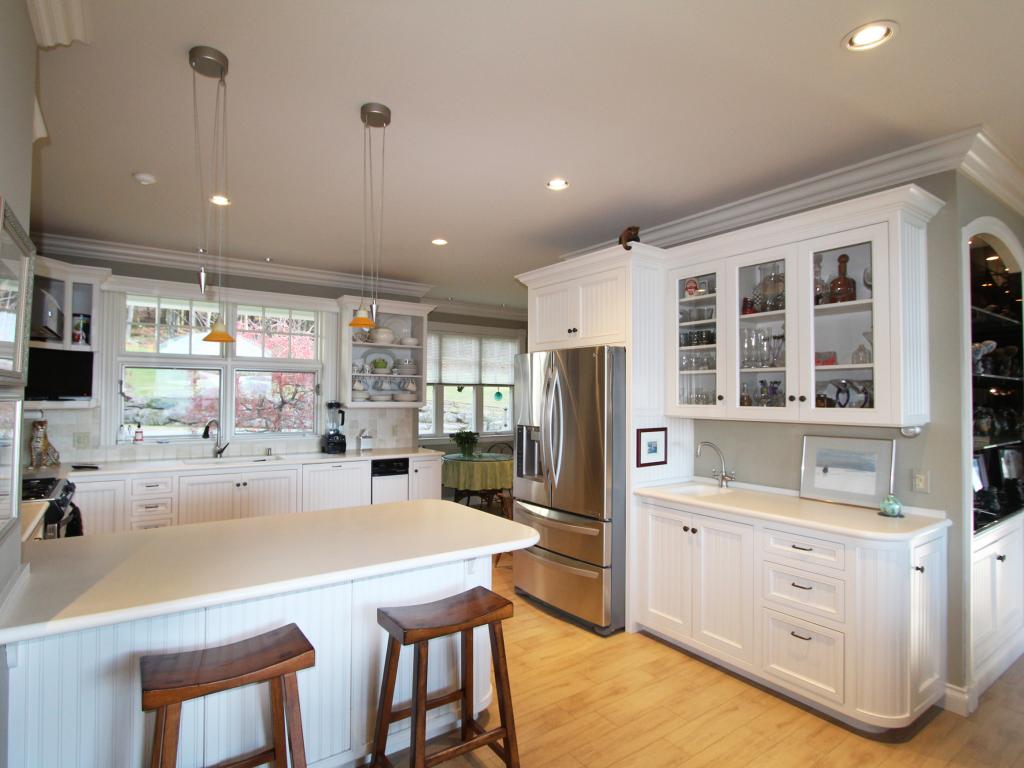 215 Logging Hill Road Stowe, VT 05672 - Photo 14 of 36 Gallery Image 14