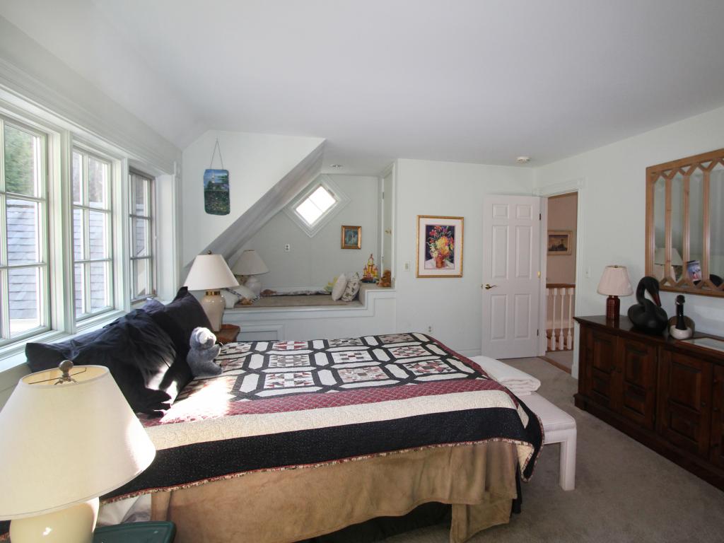 215 Logging Hill Road Stowe, VT 05672 - Photo 31 of 36 Gallery Image 31