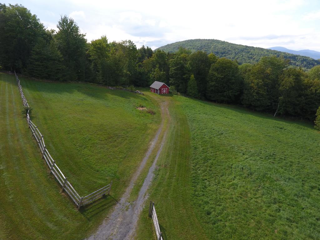 215 Logging Hill Road Stowe, VT 05672 - Photo 33 of 36 Gallery Image 33
