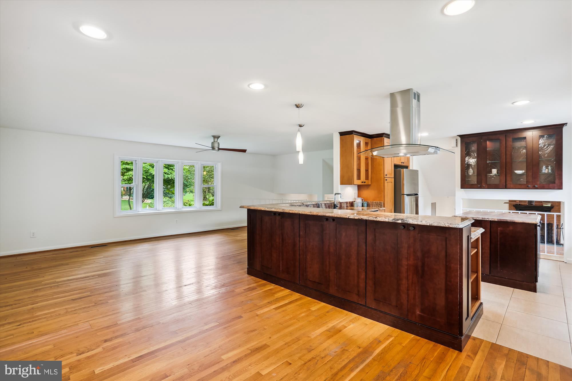 16501 Kipling Road Derwood, MD 20855 - Photo 4 of 79 Dining Room