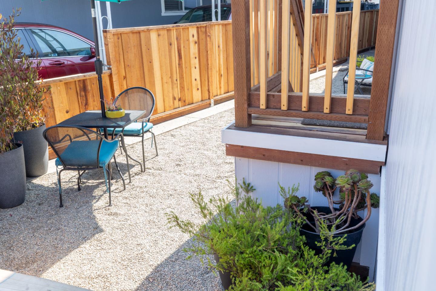 2546 Capitola Road, Unit 6 Santa Cruz, CA 95062 - Photo 32 of 40 a view of a chairs in a patio