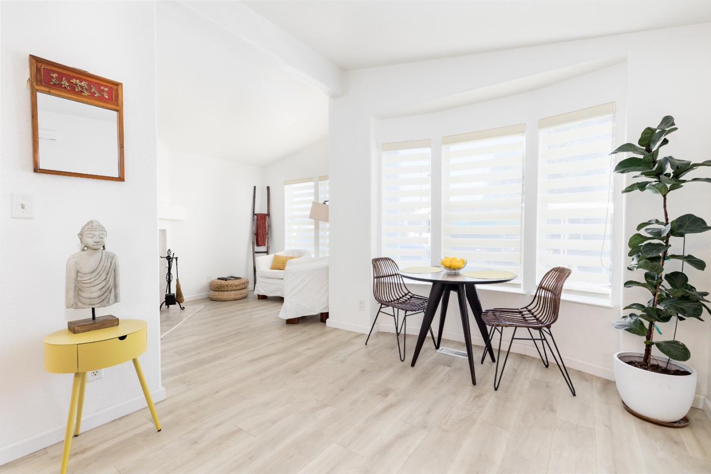 2546 Capitola Road, Unit 6 Santa Cruz, CA 95062 - Photo 10 of 40 a view of a dining room with furniture and a window