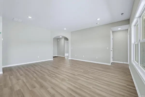 $308,700 | 568 Lago Court, Fort Wayne, IN 46818